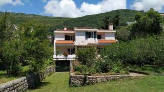 Дома для отпуска Holidayhome Perazic Петровац Дом с 3 спальнями-1