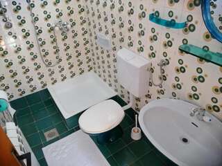 Дома для отпуска Holidayhome Perazic Петровац Дом с 3 спальнями-11